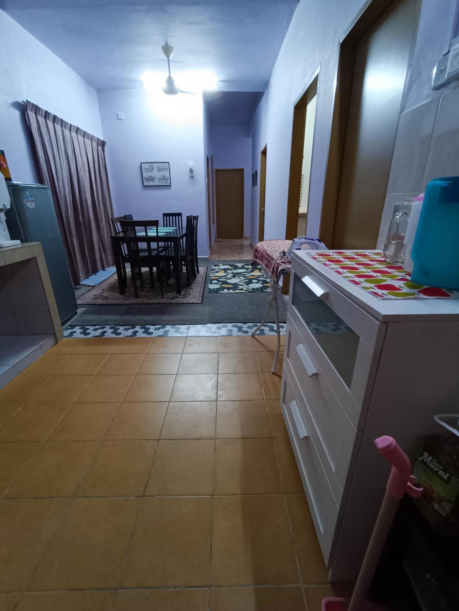 Homestay Lestari Klia Sepang Dış mekan fotoğraf
